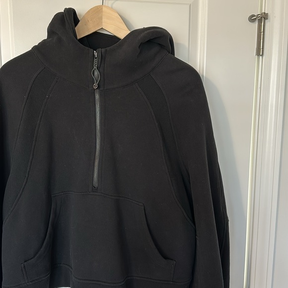 Lululemon Scuba - Picture 2 of 4